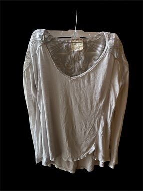 Free People Light Gray Long Sleeve V-Neck Top